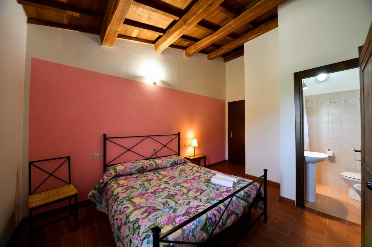 Agriturismo La Valle Dei Bronzetti Cascia Exterior foto