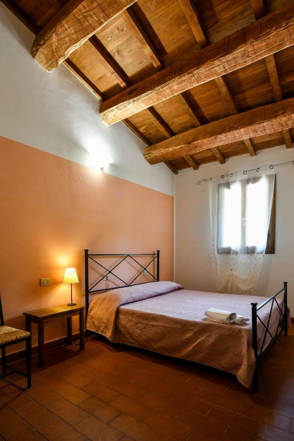 Agriturismo La Valle Dei Bronzetti Cascia Exterior foto